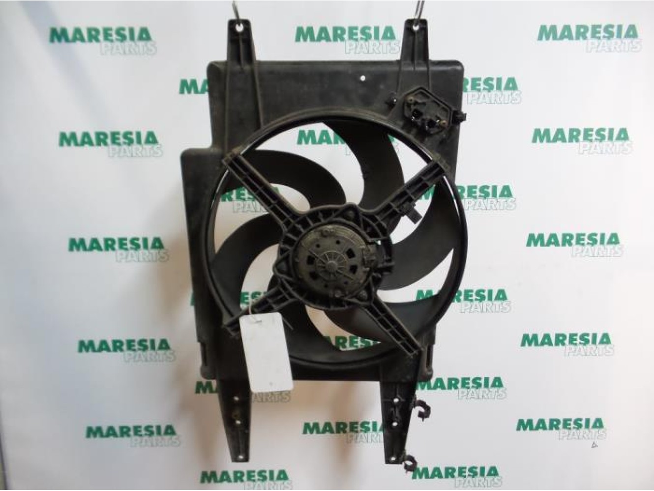 Alfa Romeo - 166 - Fan motor