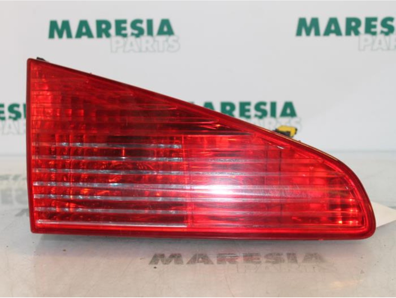 Peugeot - 607 - Rücklicht links