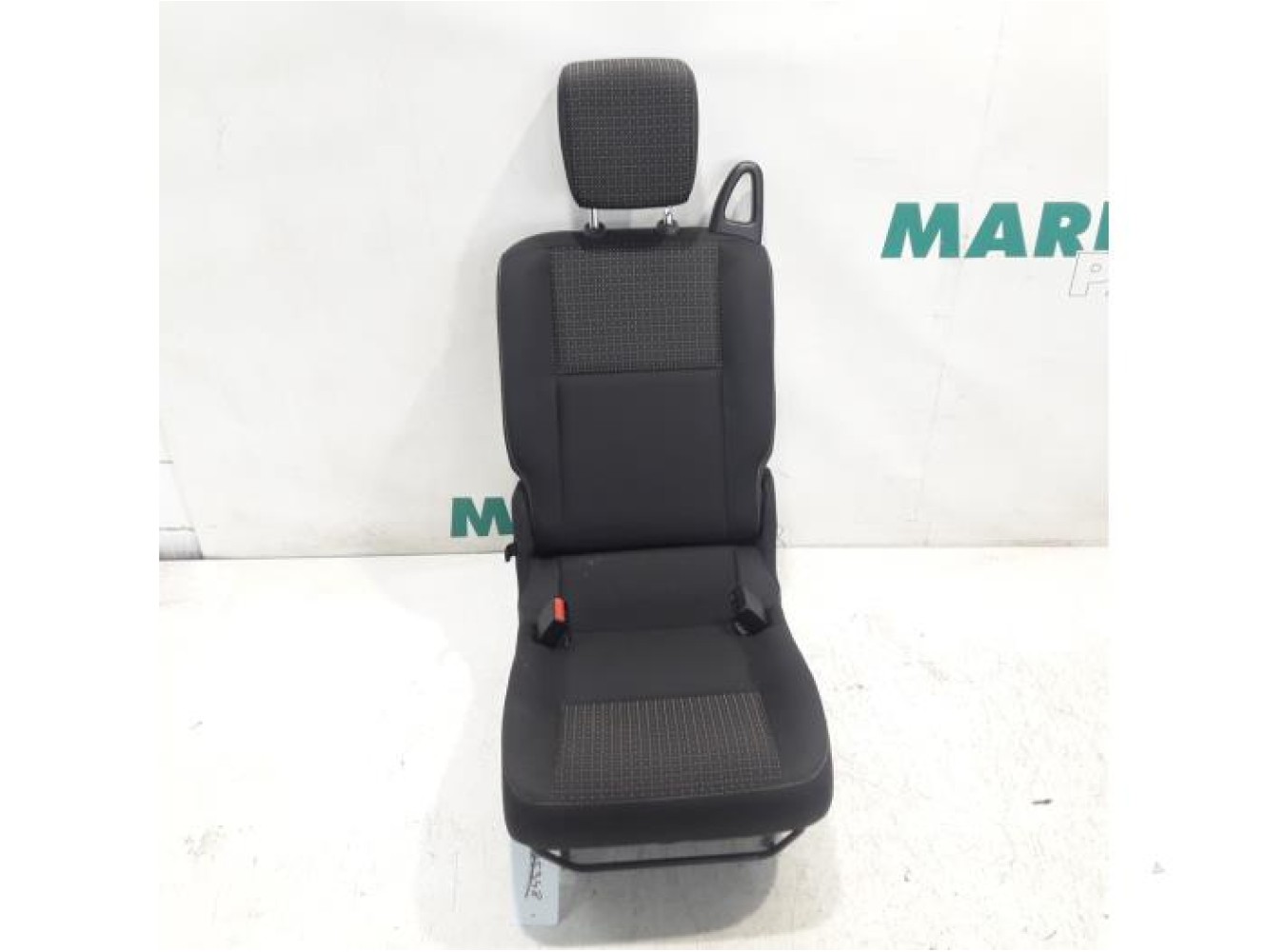 Renault - Megane Scenic - Rear seat