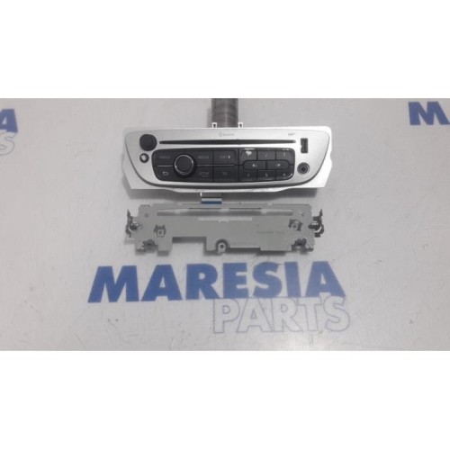 Renault - Megane Scenic - Radio CD player