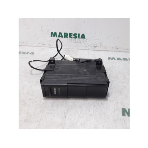 Citroen - C5 - CD changer
