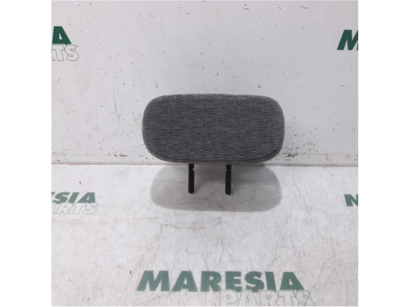 Citroen - C5 - Headrest