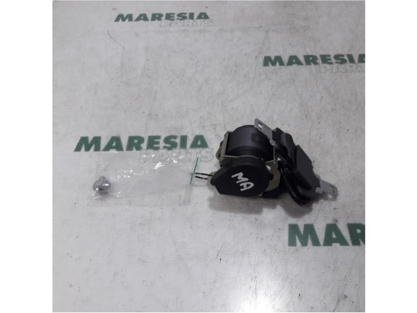 Renault - Megane Scenic - Ceinture de sécurité arrière centre