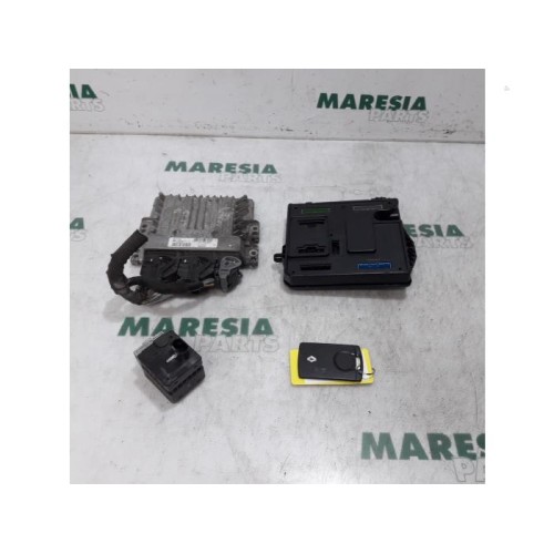 Renault - Megane Scenic - Engine management computer