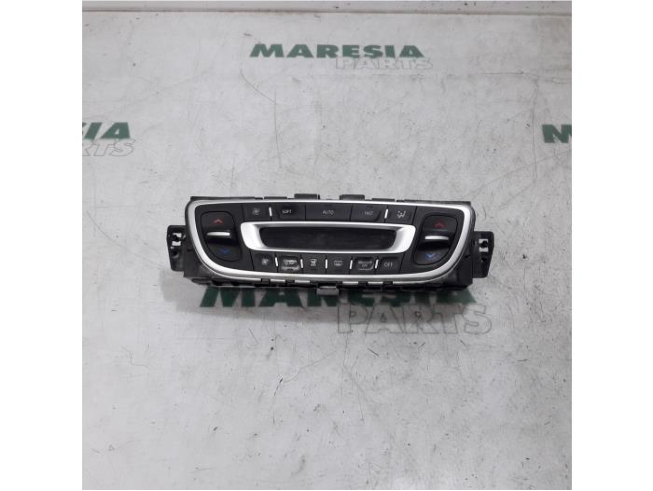 Renault - Megane Scenic - Heater control panel