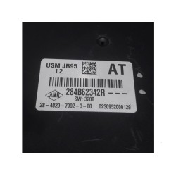 Renault - Megane Scenic - Fuse box