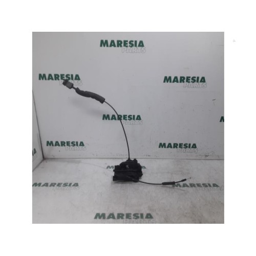Renault - Megane Scenic - Rear door lock mechanism 4-door, left