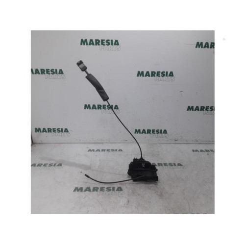 Renault - Megane Scenic - Front door lock mechanism 4-door, right