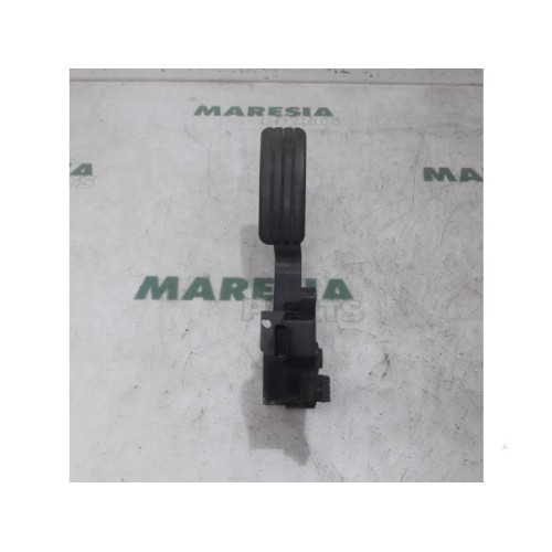 Renault - Megane Scenic - Throttle pedal position sensor
