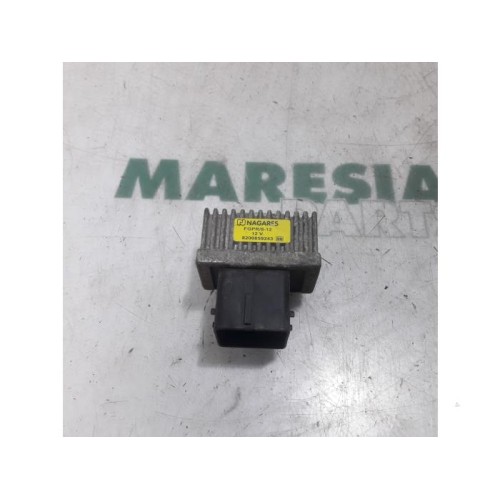 Renault - Megane Scenic - Glow plug relay