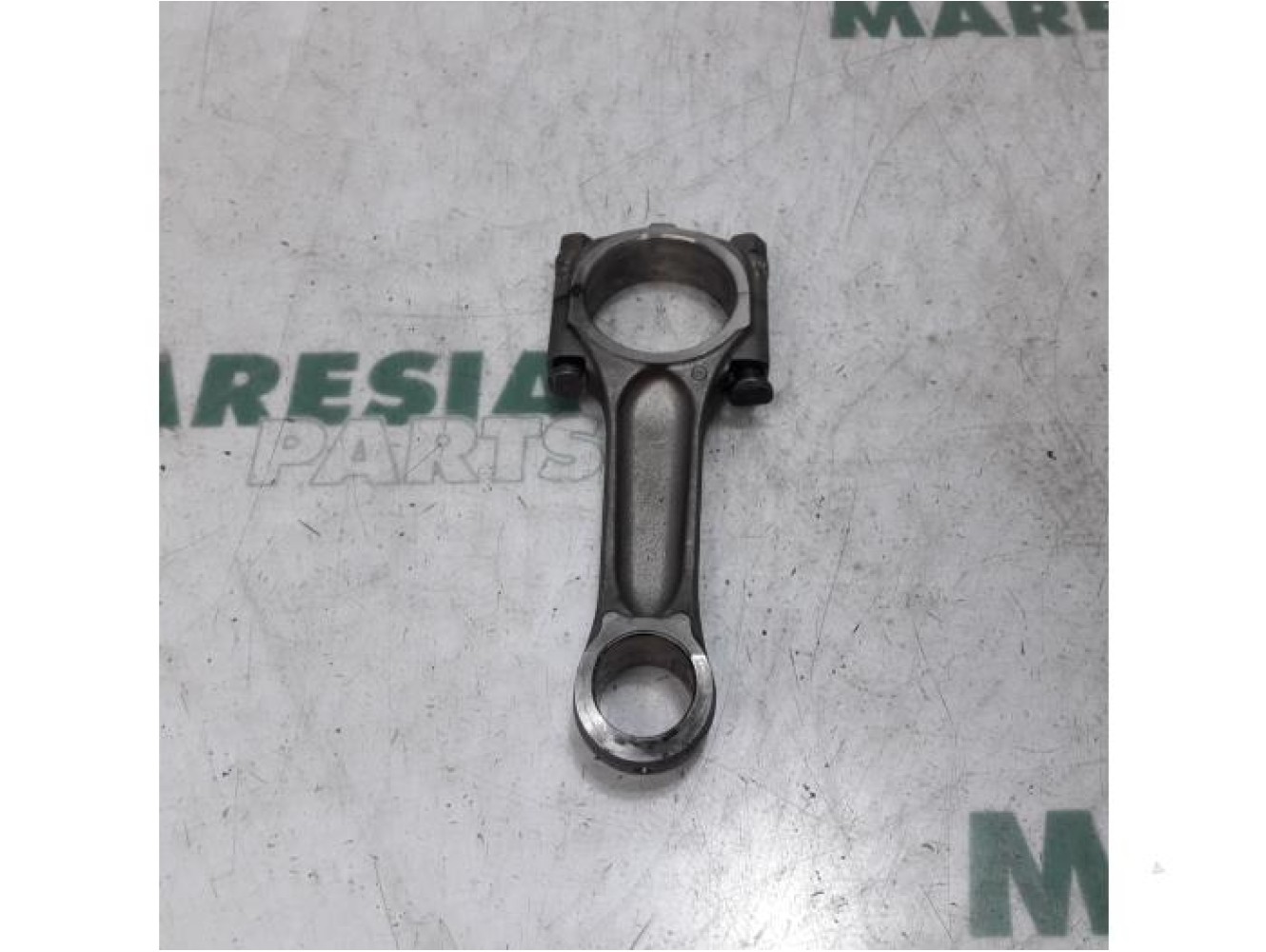Citroen - Jumpy - Connecting rod