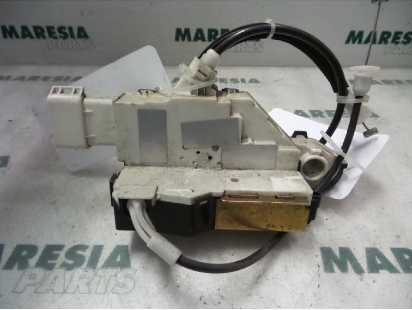 Peugeot - 407 - Door lock mechanism 4-door, front left