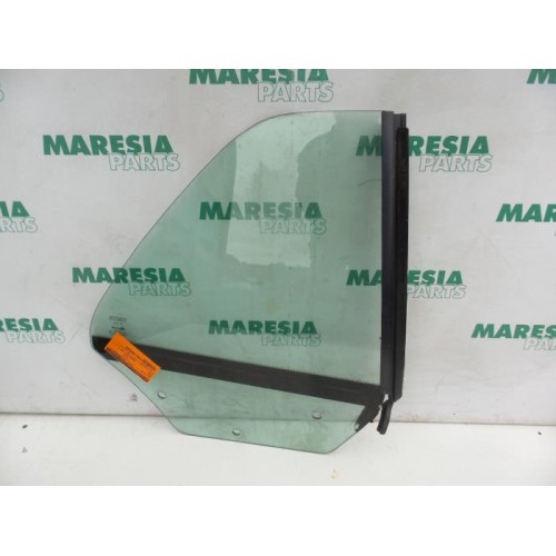 Fiat - Punto - Window 2-door, rear right