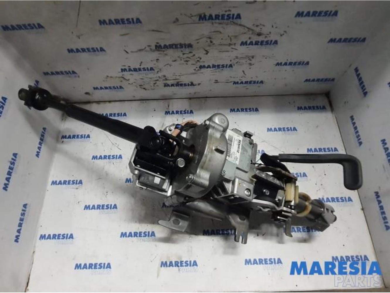 Renault - Megane Scenic - Steering column housing