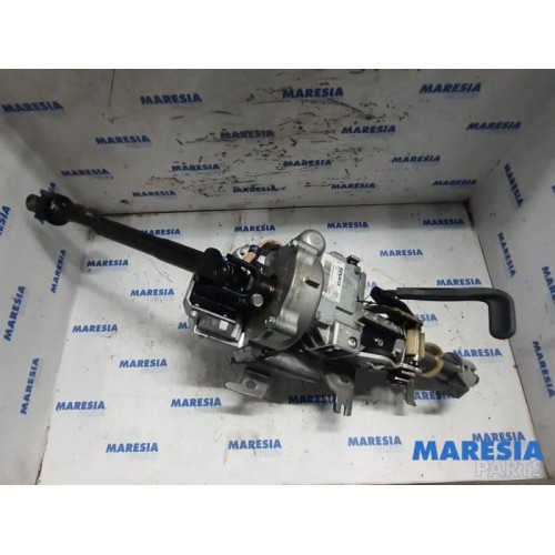 Renault - Megane Scenic - Steering column housing