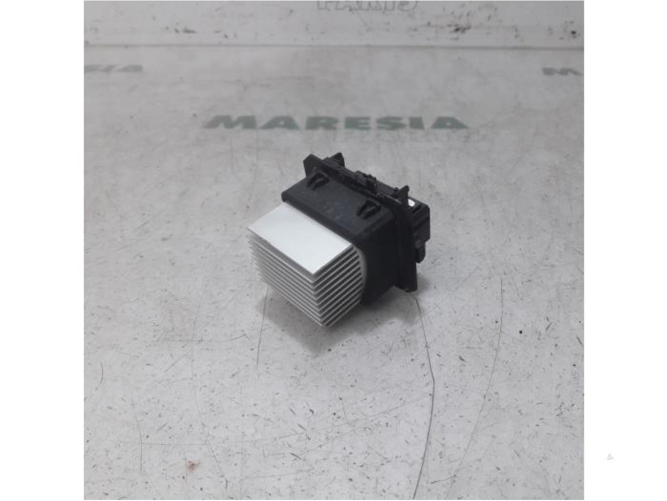 Peugeot - 207 - Heater resistor