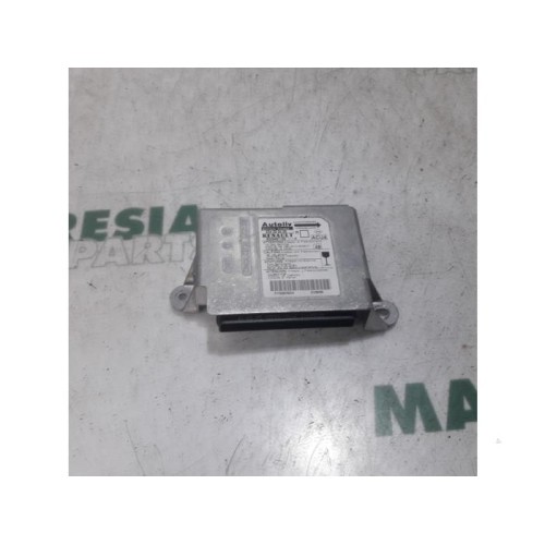 Renault - Megane Scenic - Airbag Module
