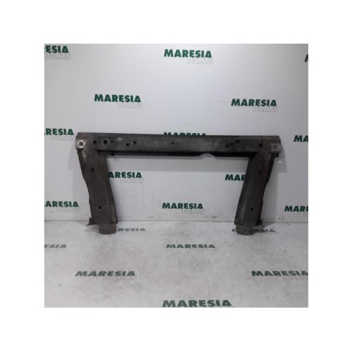 Renault - Megane Scenic - Radiator bar