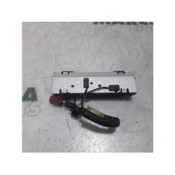 Peugeot - 307 - GPS antenna