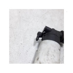 Peugeot - 307 - Scheibensprüherpumpe vorne