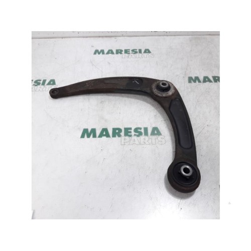 Peugeot - 307 - Front lower wishbone, left