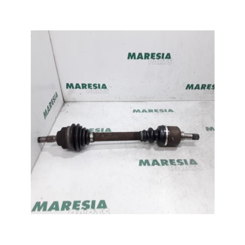 Peugeot - 307 - Front drive shaft, left