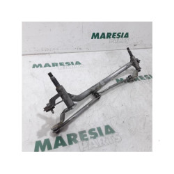 Peugeot - 207 - Wiper mechanism