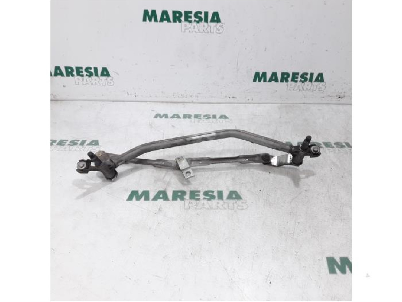 Peugeot - 207 - Wiper mechanism