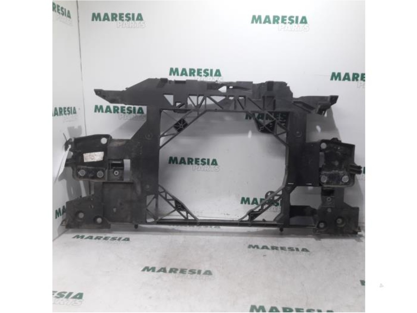 Renault - Megane Scenic - Front panel