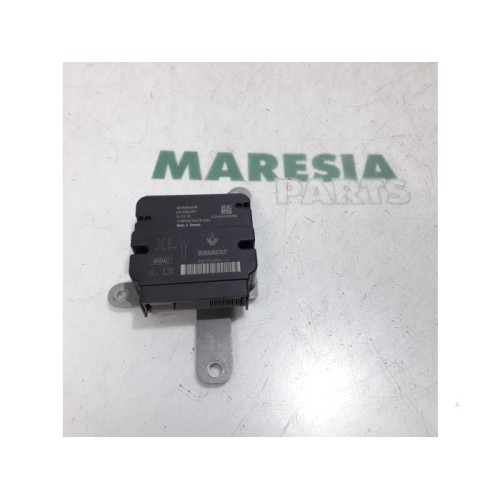 Renault - Clio - Airbag Module