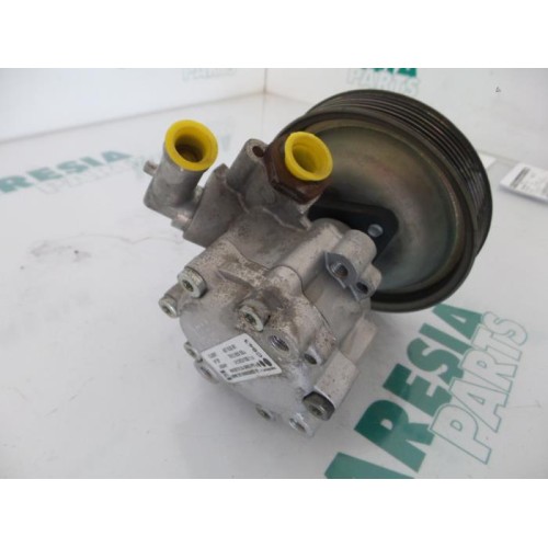 Alfa Romeo - 147 - Power steering pump
