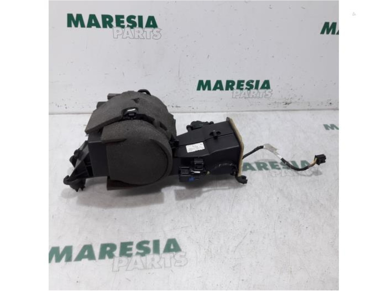 Citroen - C6 - Heating and ventilation fan motor