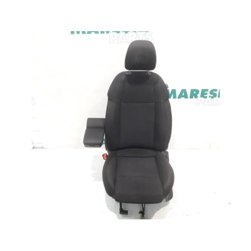 Alfa Romeo - Giulietta - Stoel links