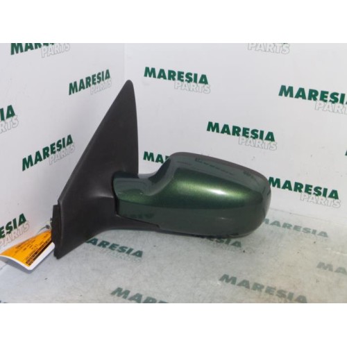 Renault - Megane - Wing mirror, left