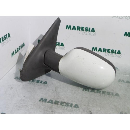 Renault - Megane - Wing mirror, left