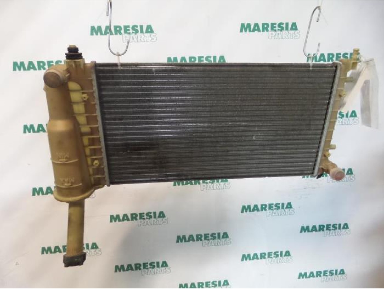 Fiat - Punto - Radiator