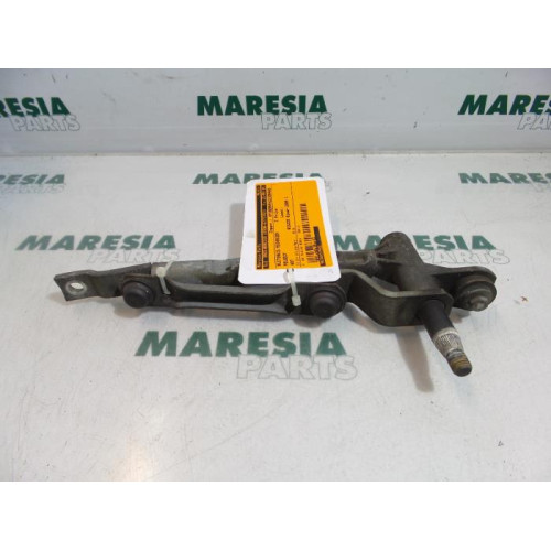 Peugeot - 407 - Wiper mechanism
