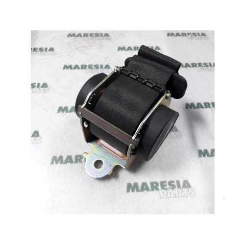 Peugeot - 407 - Sicherheitsgurt links hinten