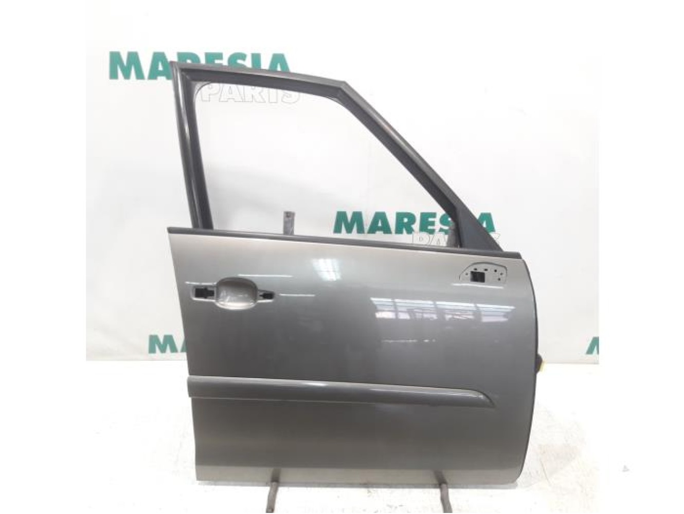 Citroen - C4 Grand Picasso - Front door 4-door, right