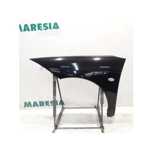 Citroen - C6 - Front wing, left