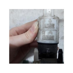 Peugeot - 308 - Scheibensprüherpumpe vorne