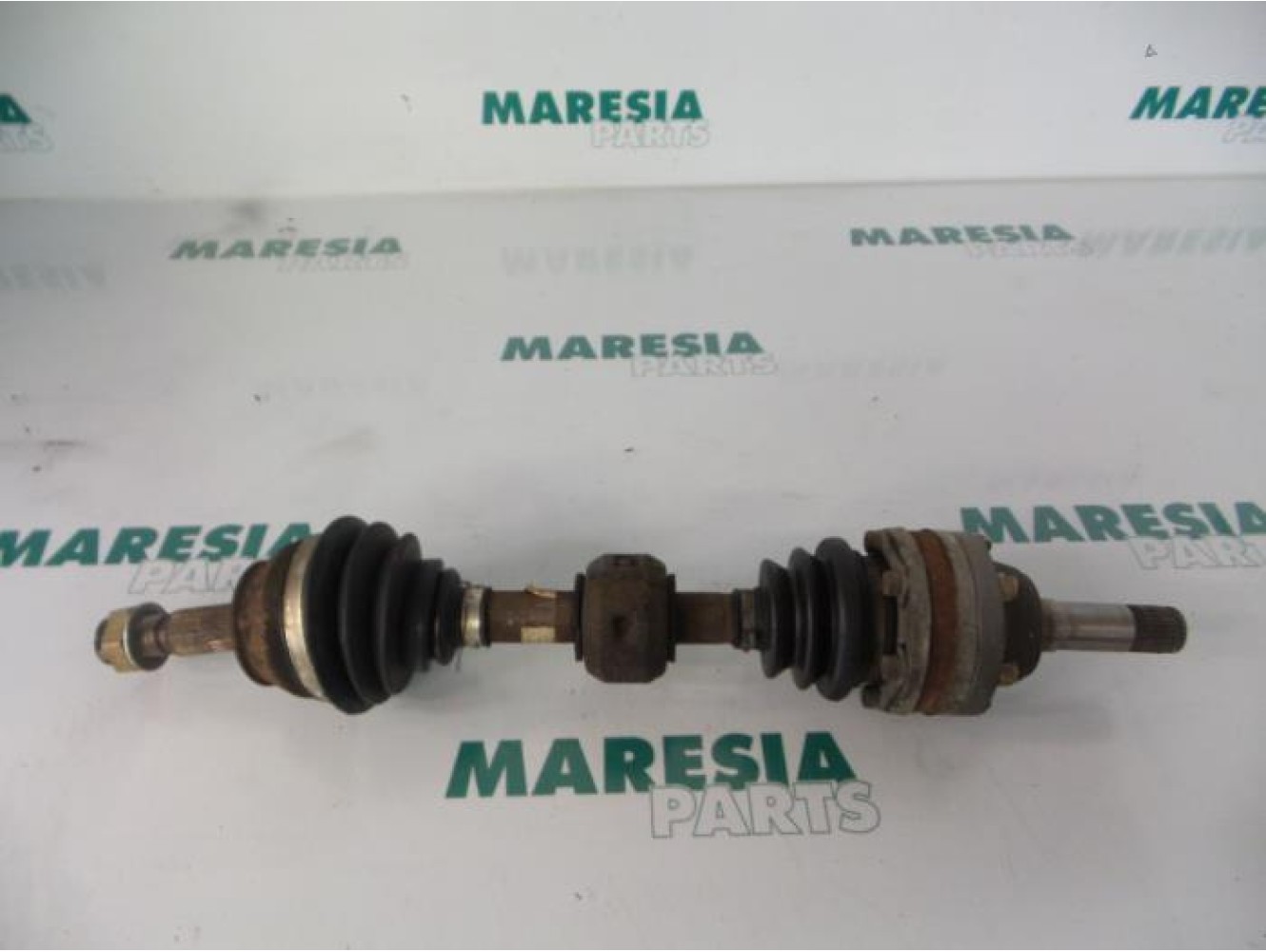 Alfa Romeo - 145/146 - Aandrijfas links-voor