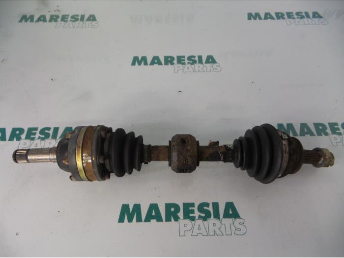 Alfa Romeo - 145/146 - Aandrijfas links-voor
