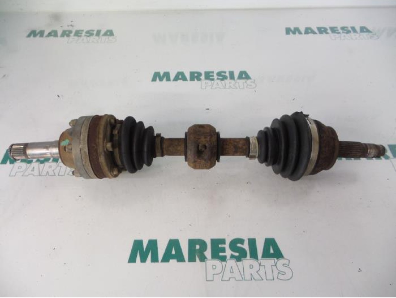 Alfa Romeo - 145/146 - Aandrijfas links-voor
