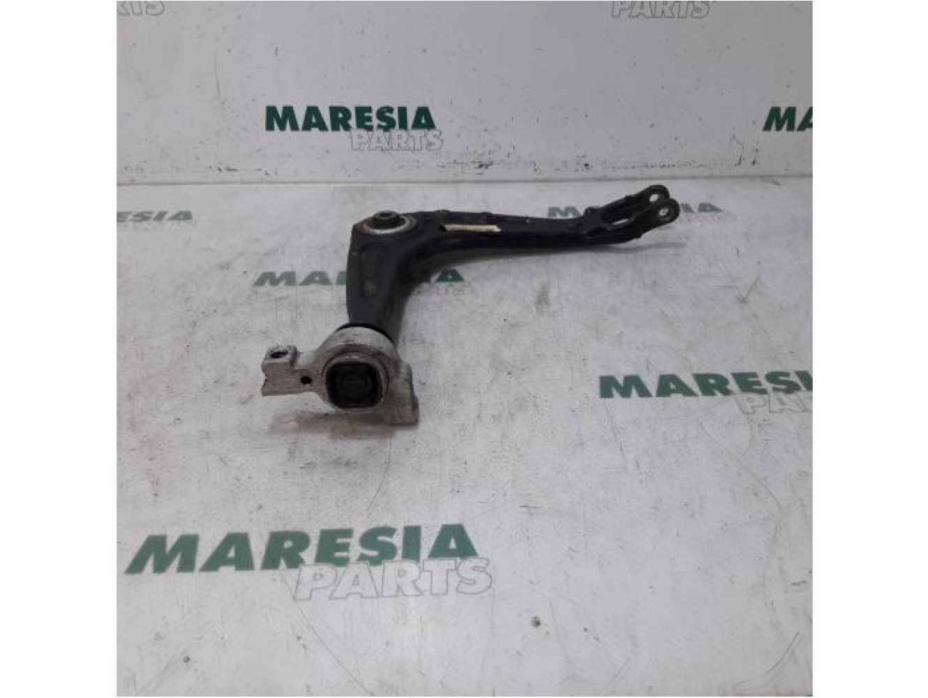 Citroen - C6 - Front lower wishbone, right