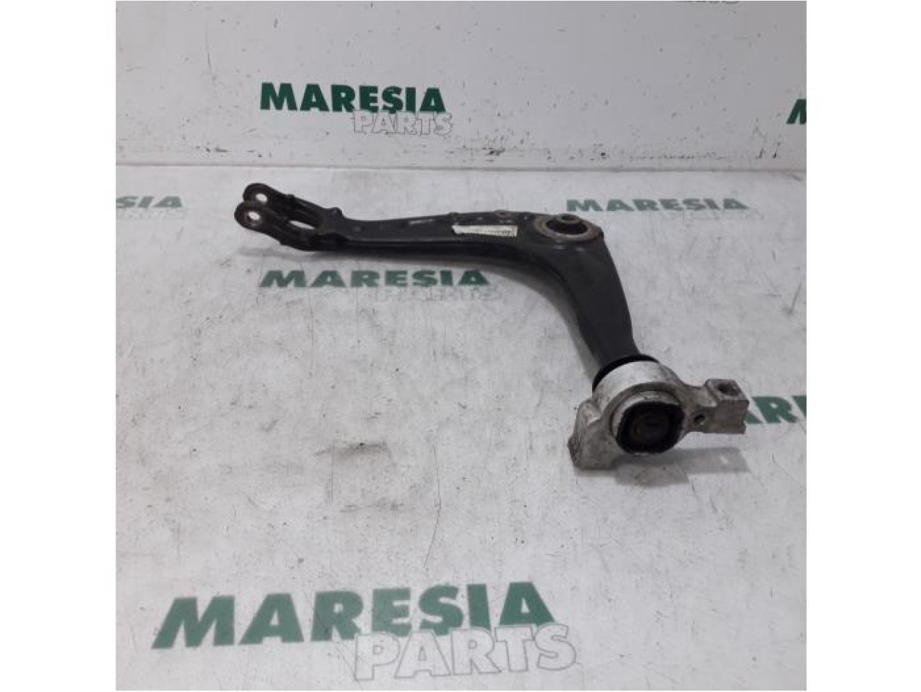 Citroen - C6 - Front lower wishbone, left
