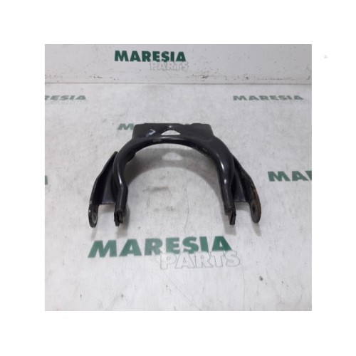 Citroen - C6 - Front wishbone, left