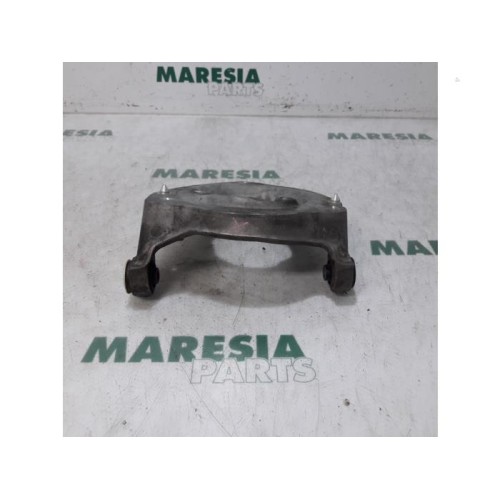 Citroen - C6 - Front wishbone, right