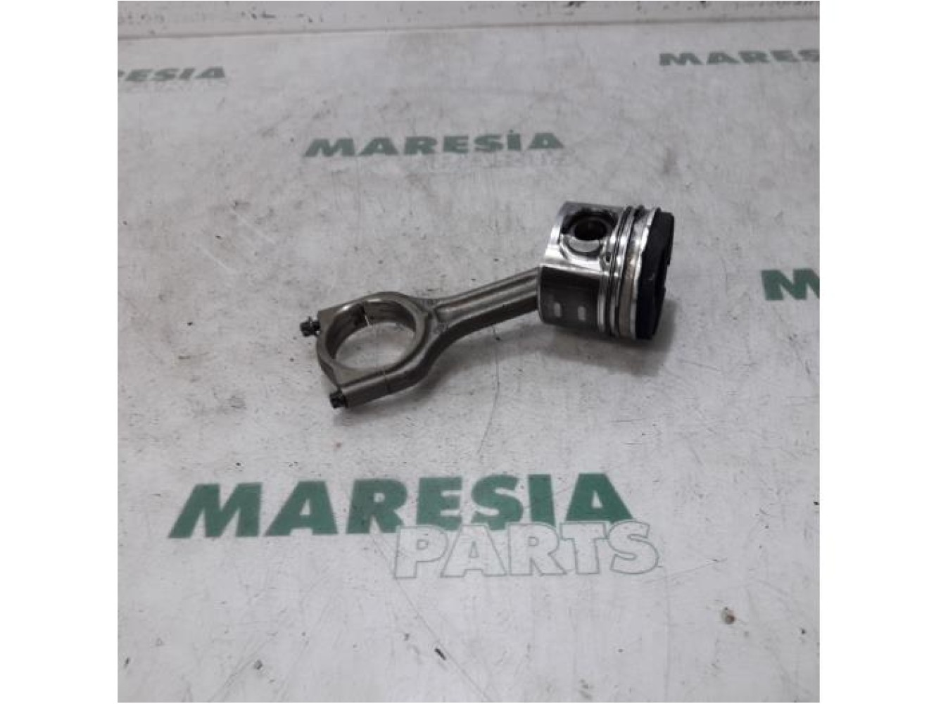Peugeot - 207 - Piston