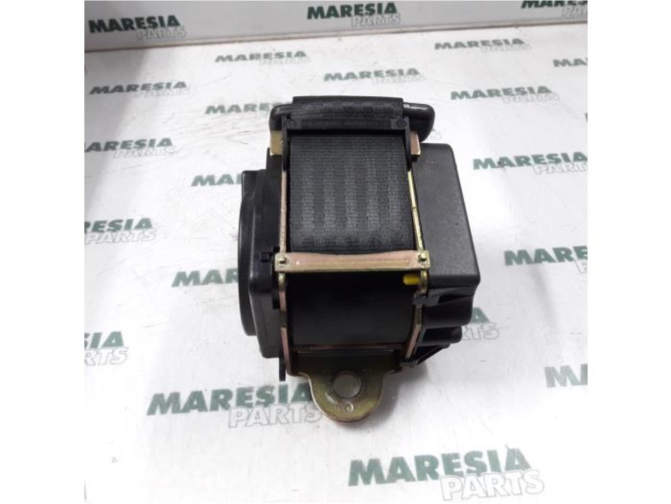 Lancia - Lybra - Rear seatbelt, centre